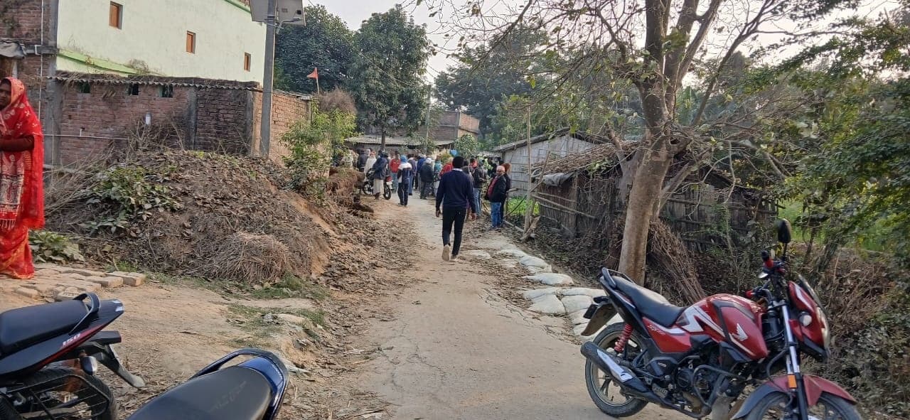 पुरनदाही में महिला की गला दबा कर हत्या, घर से लाश बरामद