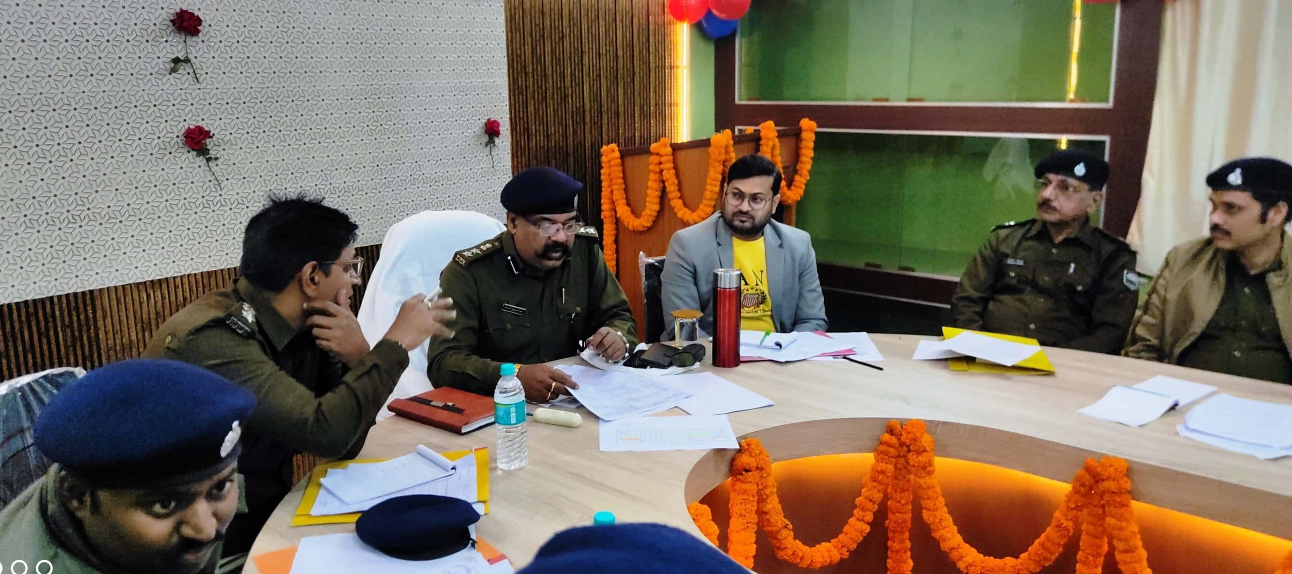 सुबह चलने वाली ट्रेनों पर रखें विशेष नजर : रेल एसपी