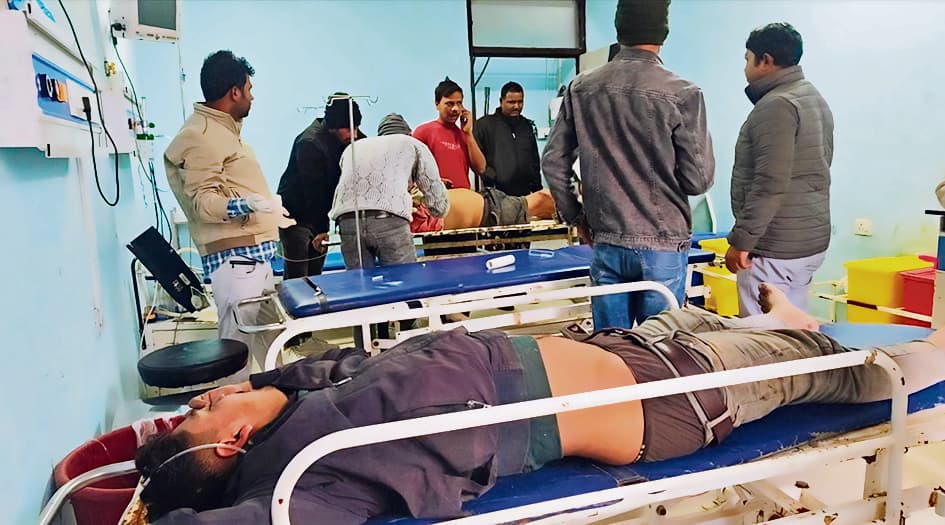 बीबीगंज में सड़क हादसे में एक की मौत, दो लोग जख्मी