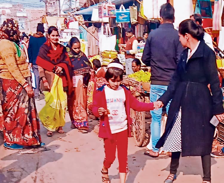 Chhapra News : दिन में खिली धूप, तो ठंड से मिली राहत