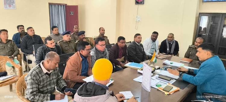 टास्क फोर्स गठन कर अवैध बालू व खनन को लेकर करें छापेमारी : एसडीओ