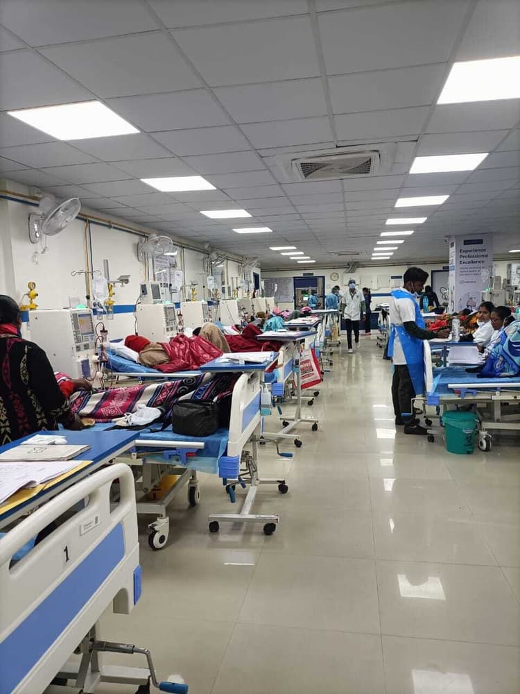 Ranchi news : ठंड में गंभीर बीमारी से पीड़ित मरीजों की परेशानी बढ़ी, अस्पताल में होना पड़ रहा भर्ती