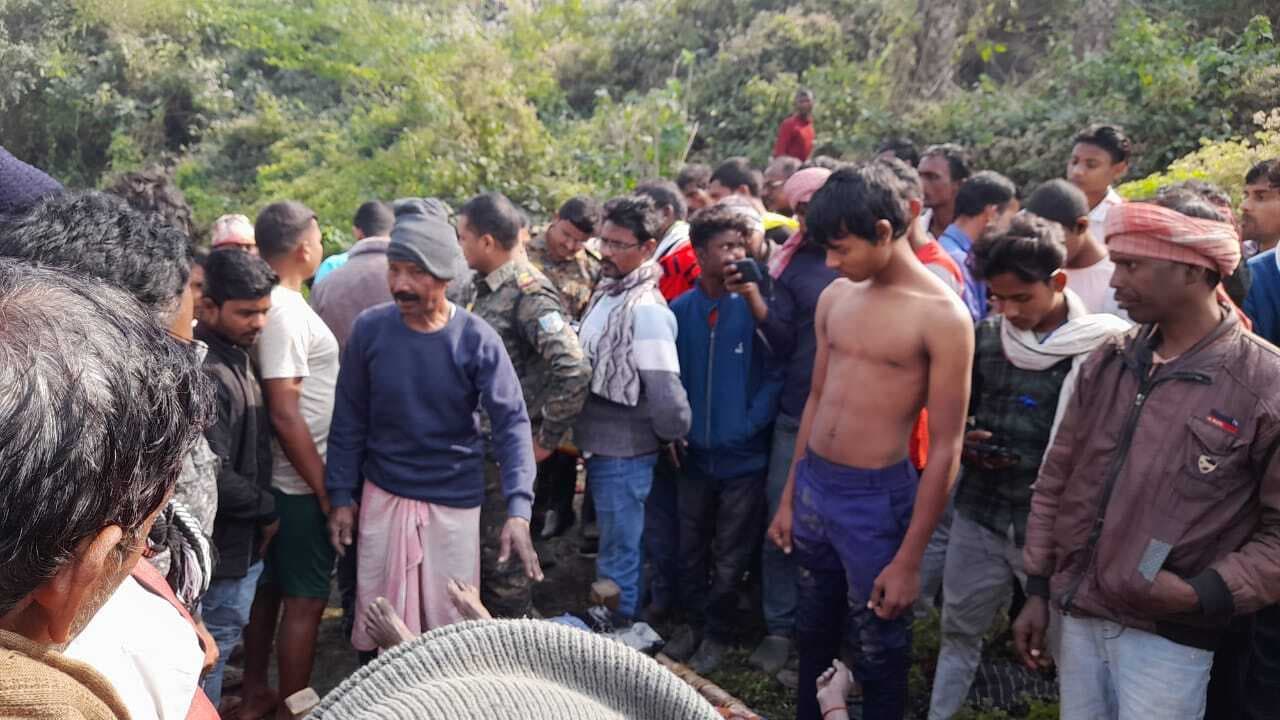 21 घंटे बाद तालाब से निकाला अधेड़ का शव