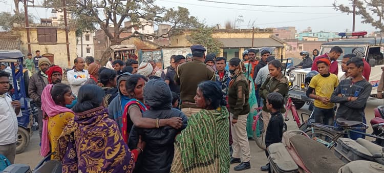 निजी क्लिनिक में इलाज के दौरान नवजात की मौत, परिजनों ने किया जमकर हंगामा