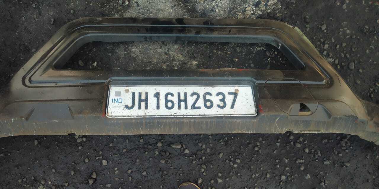 बोलेरो ने बाइक सवार को मारी टक्कर, दो युवक घायल