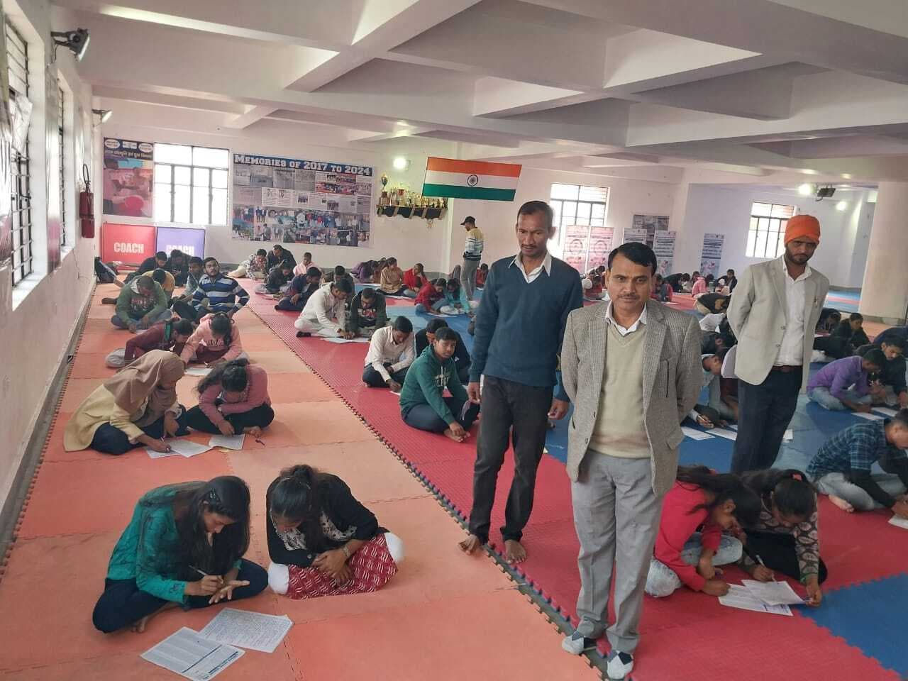 भारत गौरव क्विज प्रतियोगिता में 340 छात्रों ने लिया हिस्सा