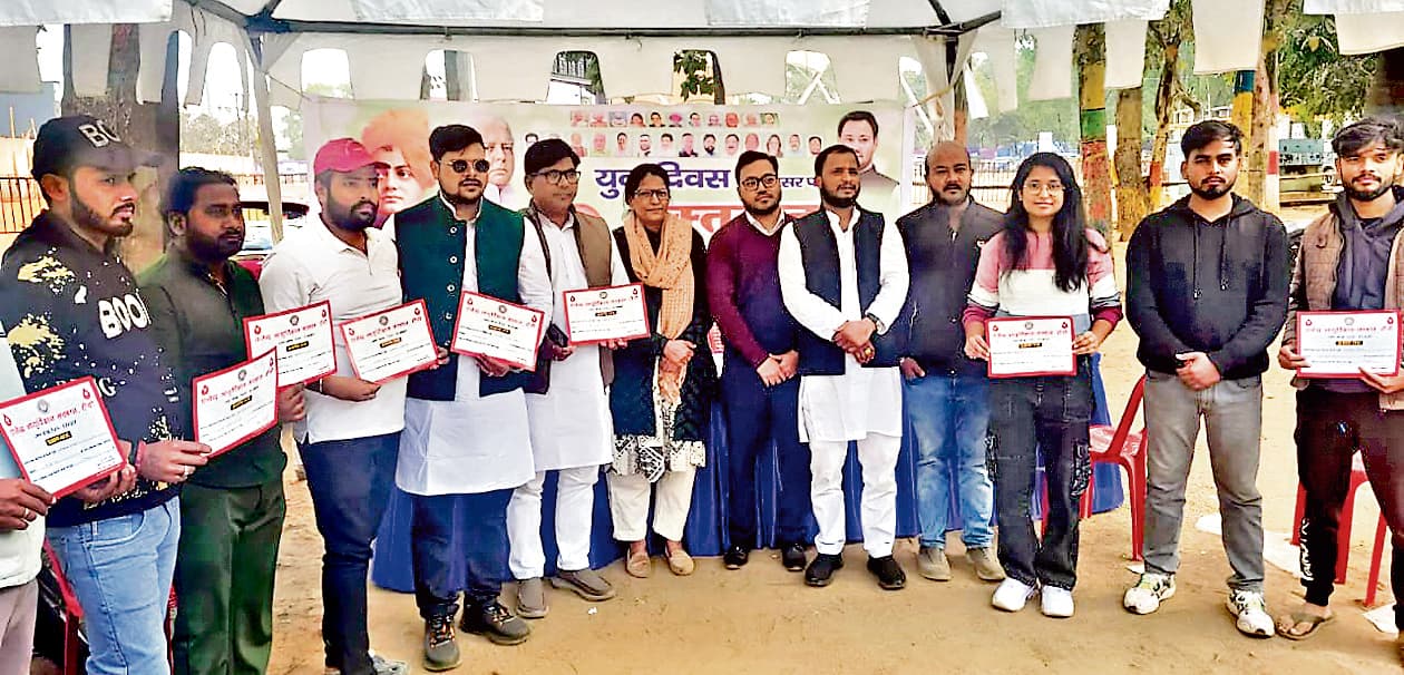 Ranchi News : рдпреБрд╡рд╛ рд░рд╛рдЬрдж рдХрд╛ рдиреЗ рд▓рдЧрд╛рдпрд╛ рд░рдХреНрддрджрд╛рди рд╢рд┐рд╡рд┐рд░