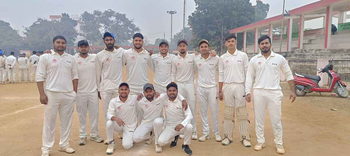 रोड सेफ्टी टूर्नामेंट में गोड्डा यूथ ने गोड्डा सीनियर को 16 रनों से हराया