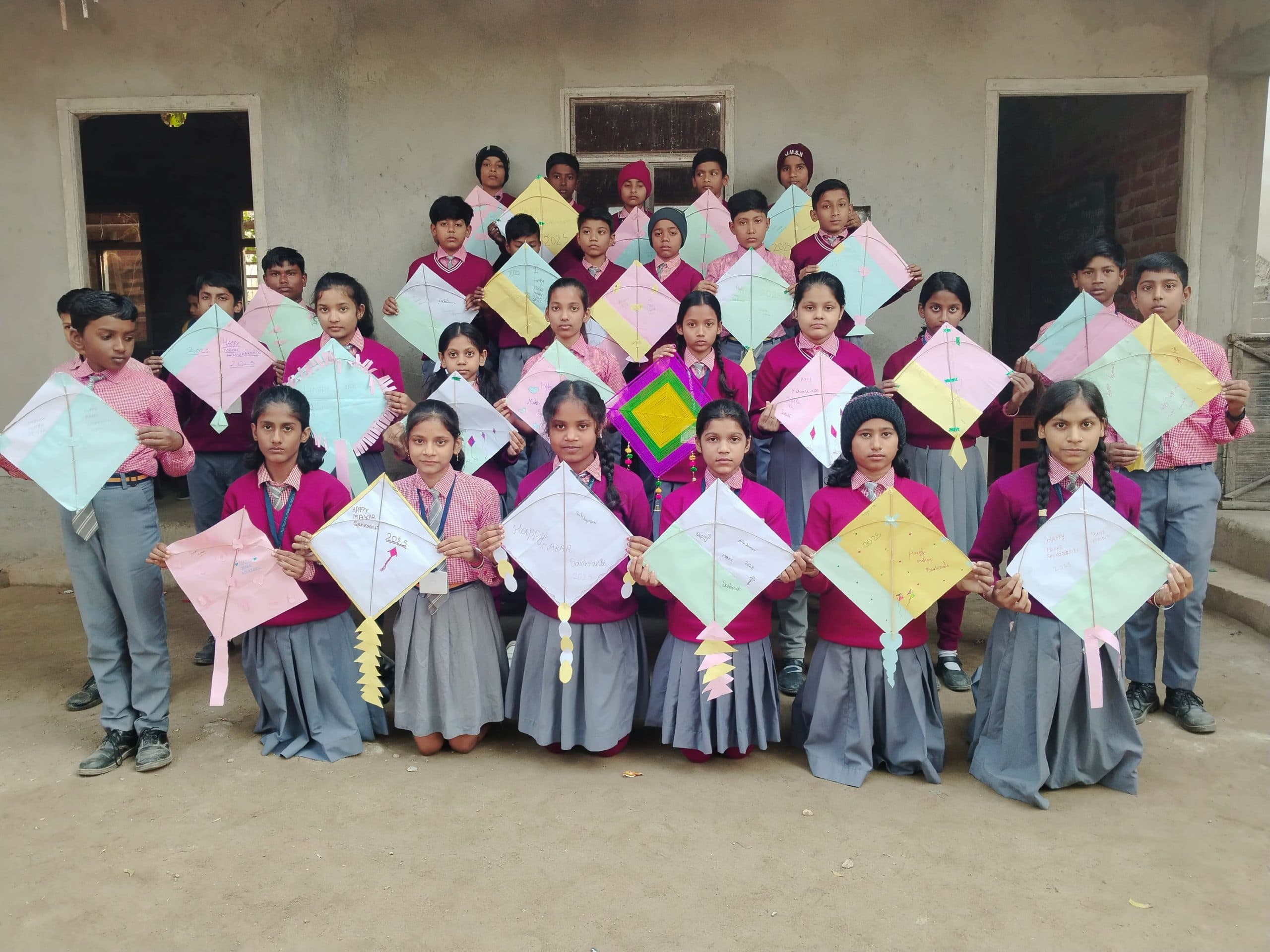 नेशनल पब्लिक स्कूल में फेस्टिवल पतंग उत्सव का आयोजन