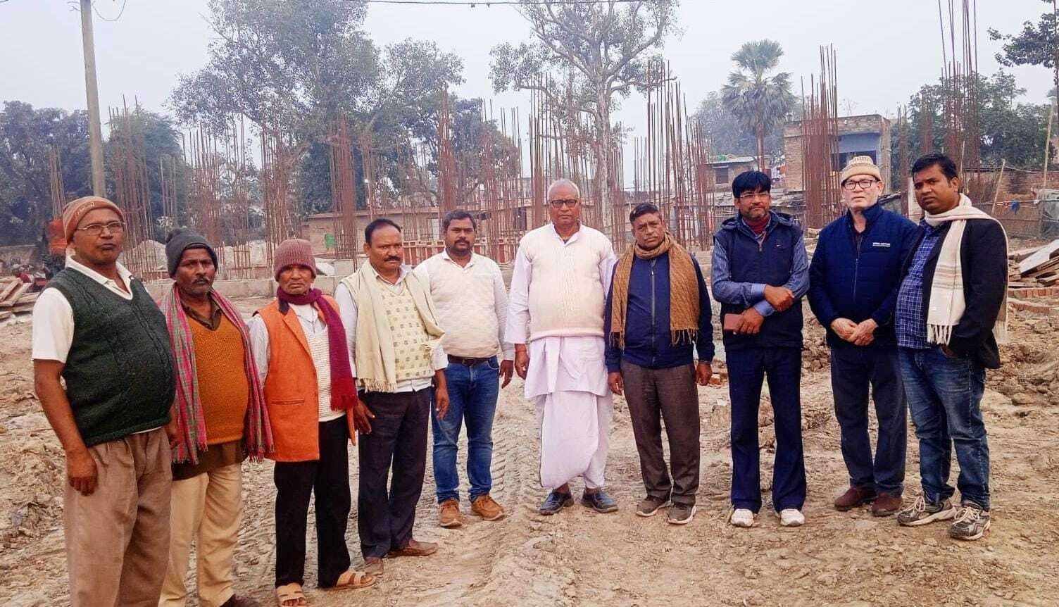 आदर्श थाना भवन पसराहा के निर्माण में गड़बड़ी बर्दाश्त नहीं - पंसस