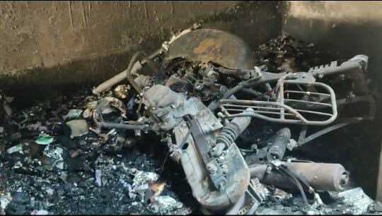 मेडिकल दुकान में आग से लाखों का सामान हुआ खाक