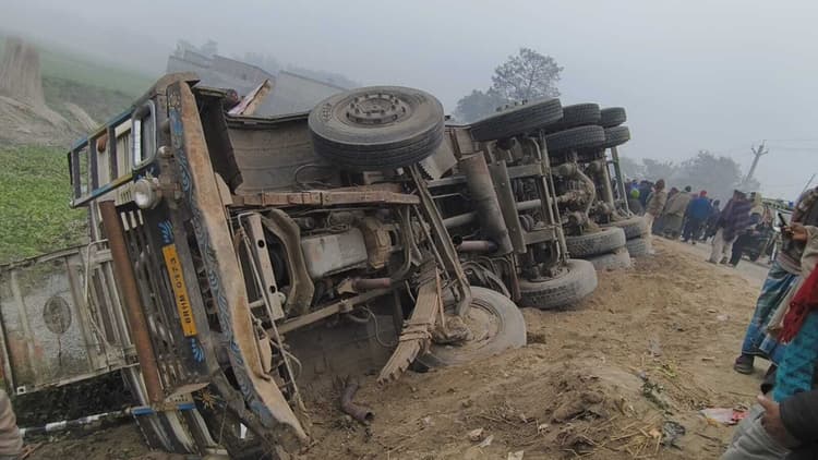 गिट्टी लोडेड ट्रक ने बाइक सवार को रौंदा, भाई की मौत, बहन जख्मी