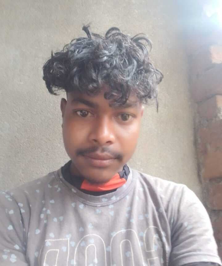 रेलवे ओवरब्रिज के रेलिंग से टकरायी बाइक, दो की मौत