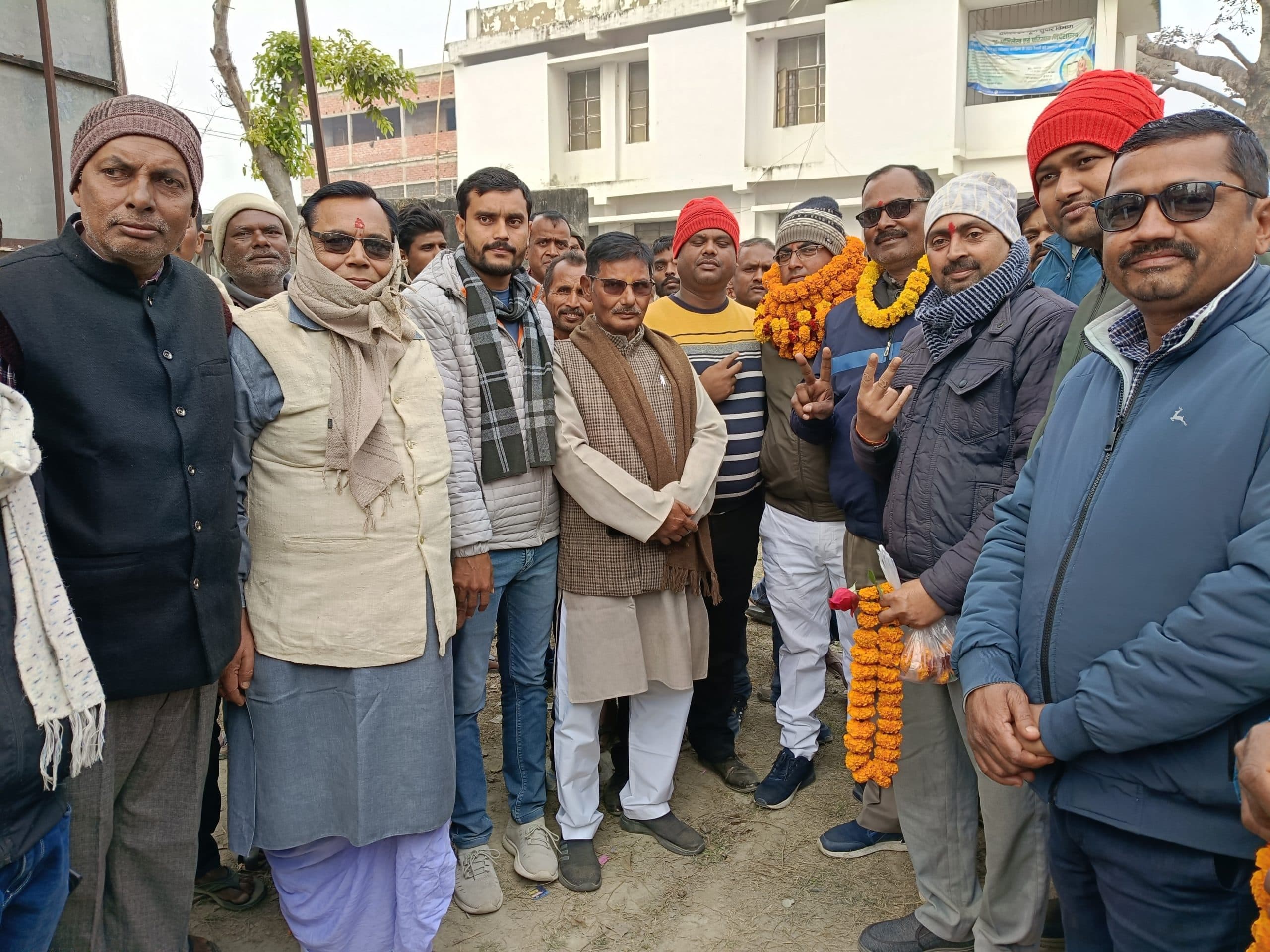 ताजपुर व वारिसनगर में पैक्स अध्यक्ष पद के लिए हुआ नामांकन