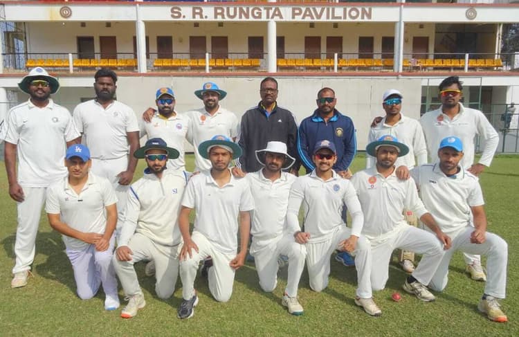 Chaibasa News : यंग झारखंड को हरा सेरसा चक्रधरपुर क्वाफा में