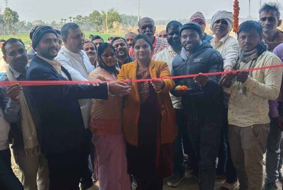 Gaya News : गुरुआ के चिलोर में बीडीओ ने किया कचरा प्रबंधन केंद्र का उद्घाटन