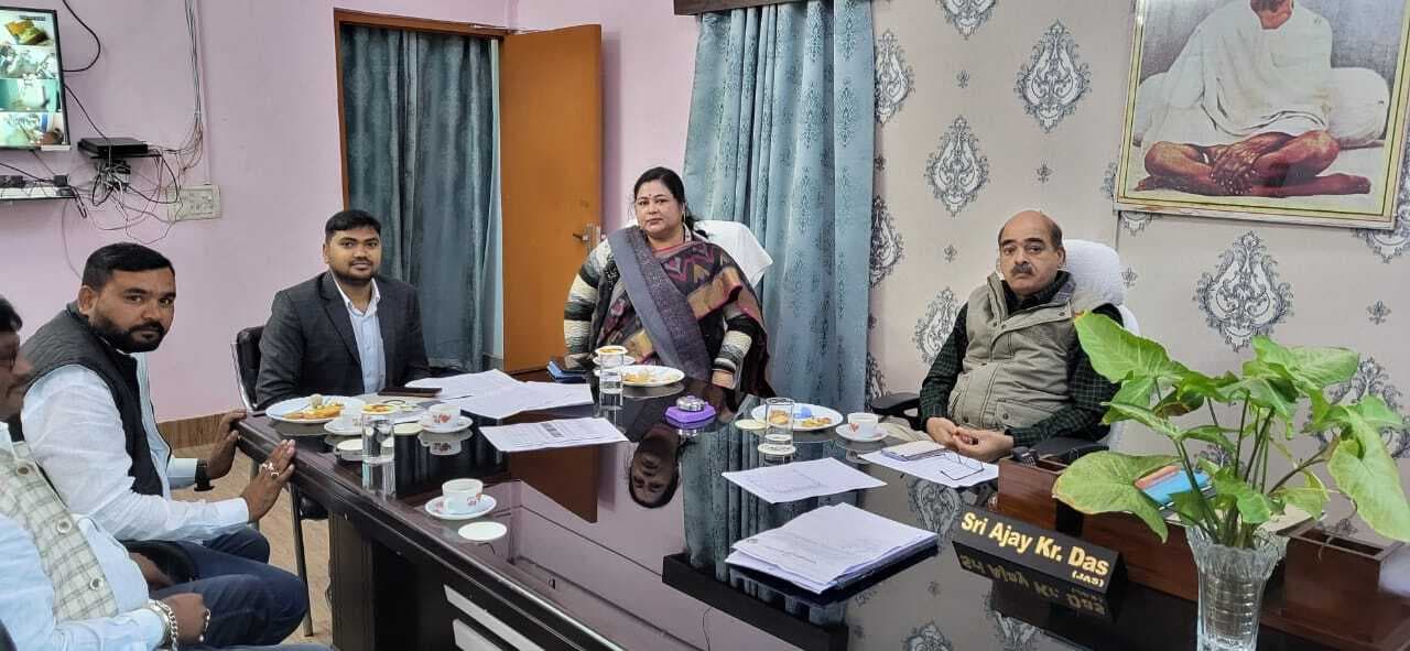 डीडीसी ने मनरेगा योजना स्थल का किया निरीक्षण