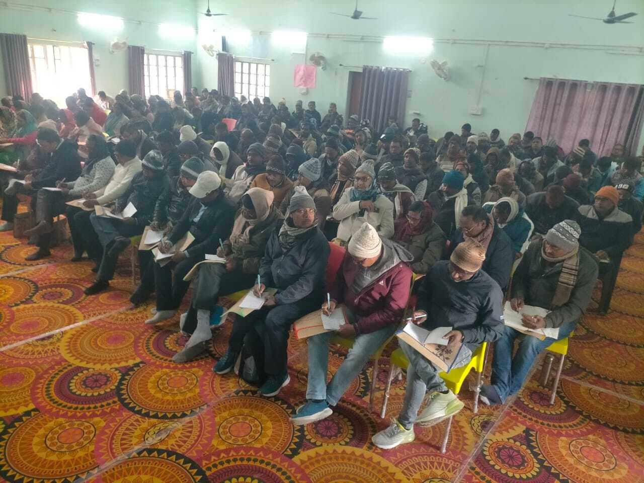 प्रधान शिक्षकों को दिया गया प्रशिक्षण