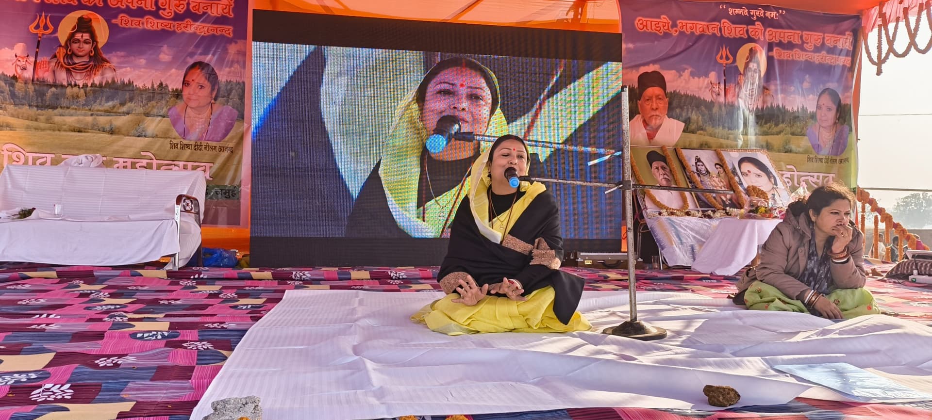 शिव के शिष्य होने के लिए किसी दीक्षा की आवश्यकता नहीं - दीदी बरखा आनंद