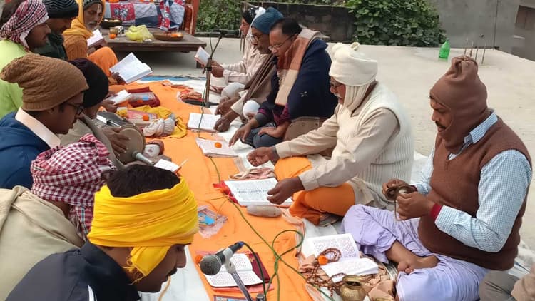 संत रामानंंदाचार्य जी महाराज की जयंती पर किया गया सुंदरकांड पाठ