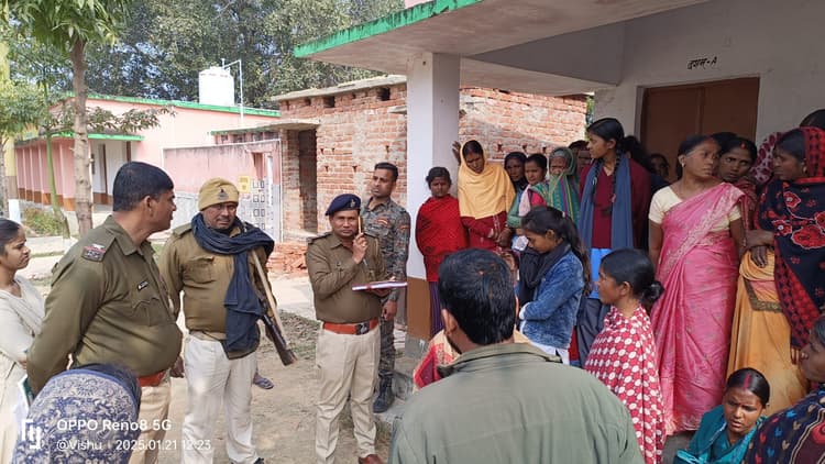 एचएम पर छात्रा से अश्लील हरकत का आरोप, स्कूल में हंगामा