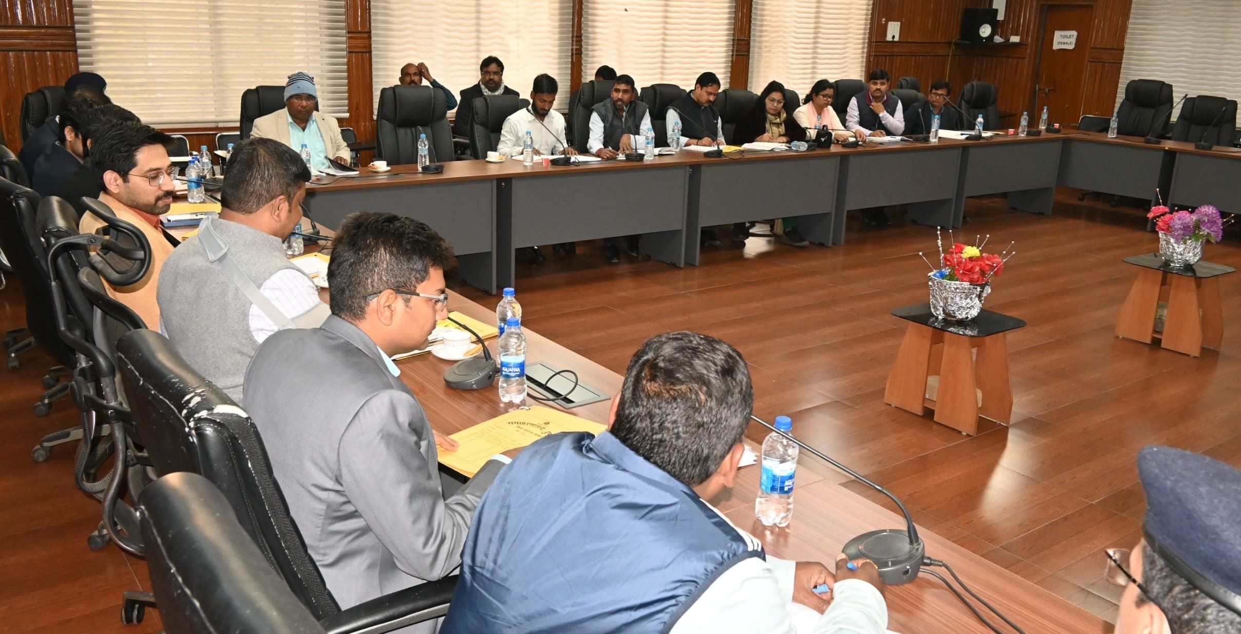 किसी भी परिस्थिति में अवैध खनन,परिवहन तथा भंडारण नहीं हो: डीसी