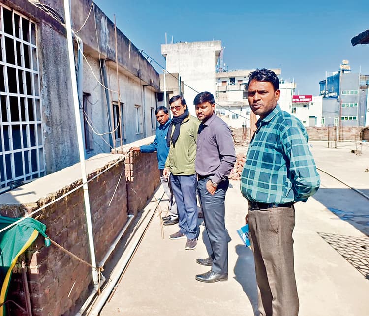 Ranchi news : बिना होल्डिंग के चल रहे पांच होटलों को निगम का नोटिस