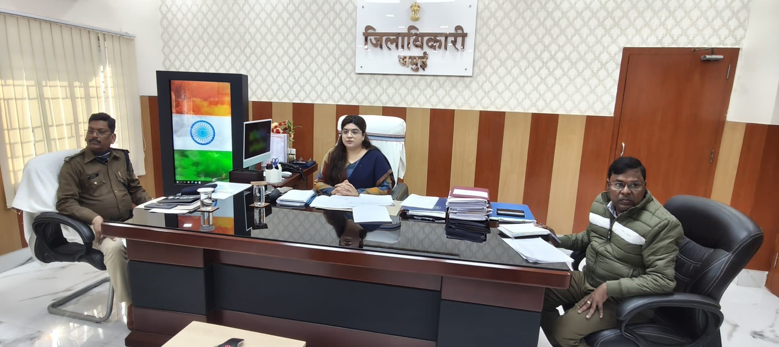 लंबित नीलाम पत्र वादों का तेजी से निबटारा कराएं- आयुक्त