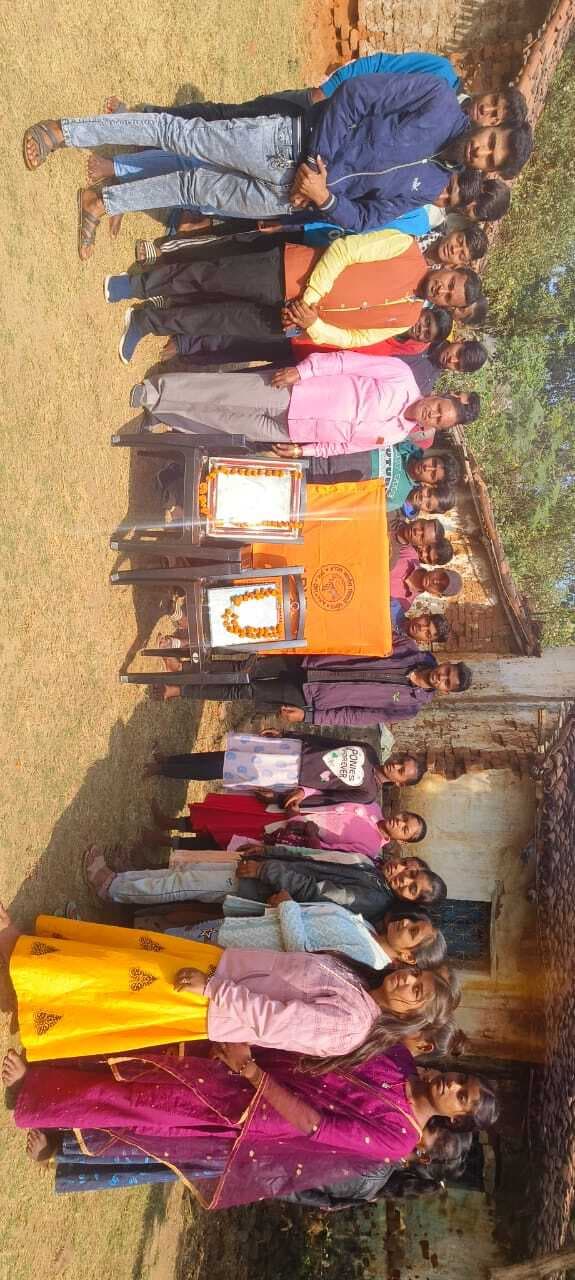 नेताजी ने संघर्ष की रणभूमि में पराक्रम को दिखाया