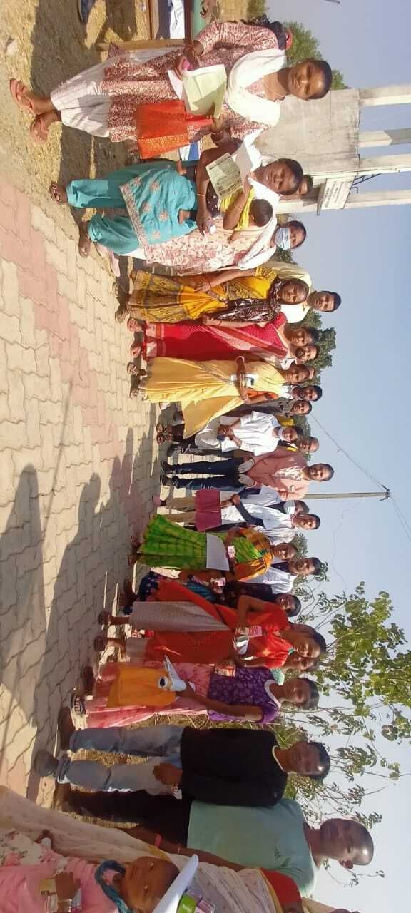 ranchi news : उषा मार्टिन ने लगाया आयुर्वेद का कैंप