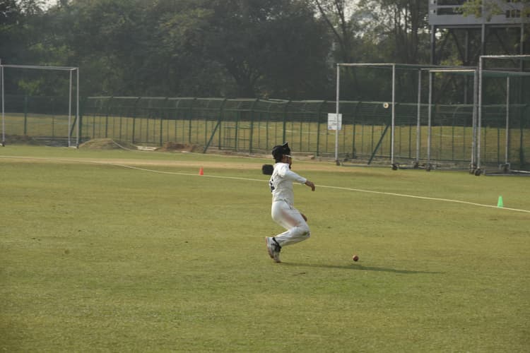 Ranji trophy ishan kishan : झारखंड ने छत्तीसगढ़ की पहली पारी 230 रन पर समेटी