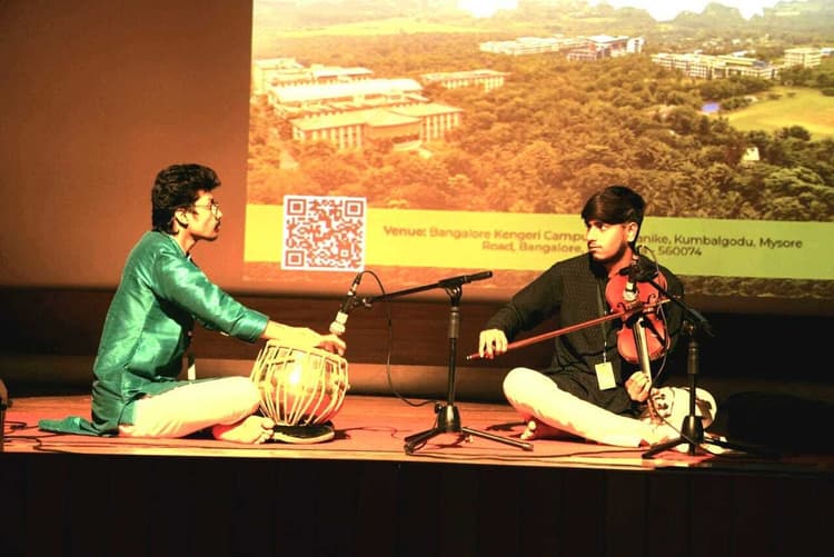 Giridih News :अजीडीह के मानस नोएडा में बिखेरेंगे वायलिन वादन का जलवा