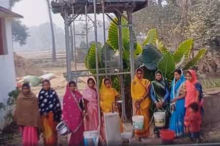 दो साल से सोलर जलमीनार खराब, ग्रामीणों को हो रही पेयजल की समस्या