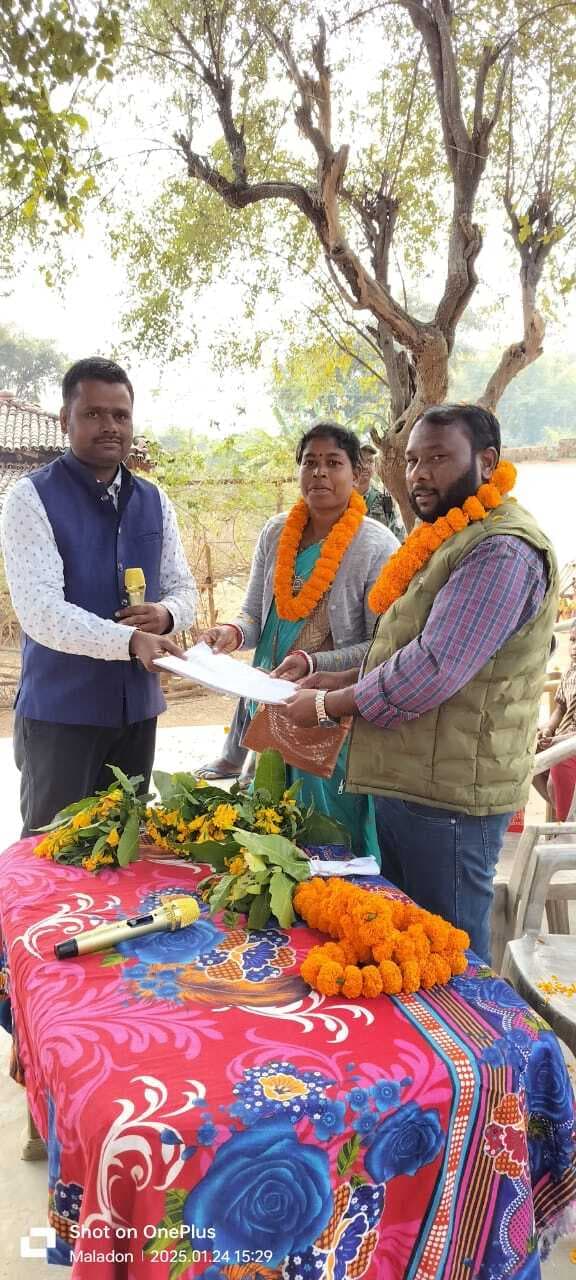 विधायक ने सुनीं ग्रामीणों की समस्याएं