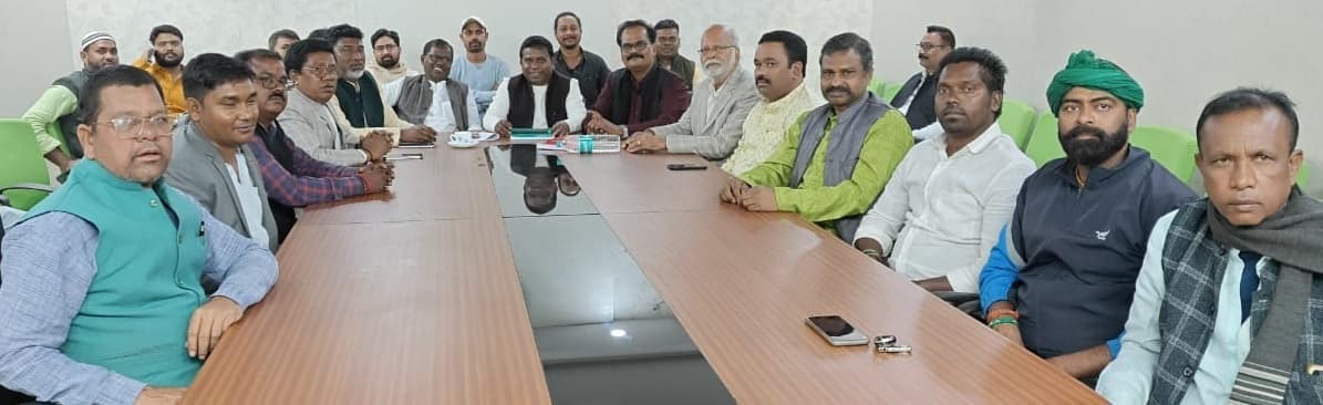 Bokaro News : झामुमो का उद्देश्य हर गांव से कम से कम 500 नये सदस्य बनाने का लक्ष्य : डॉ रतनलाल