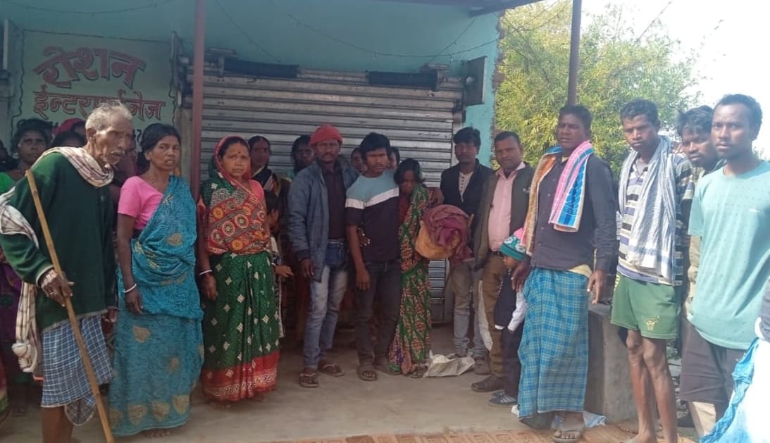 Giridih News: भटक कर गांडेय पहुंची महिला, चार महीने बाद परिजन से मिली