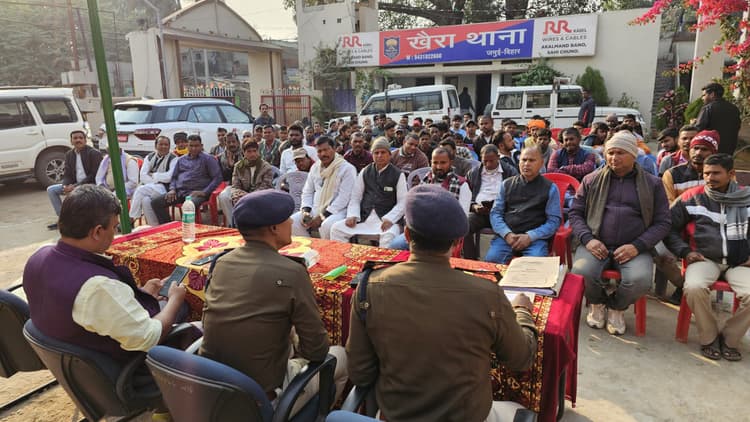 पूजा के दौरान लाउडस्पीकर ना बजाएं, इंटर के छात्रों को होगी परेशानी : एसडीपीओ