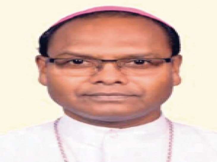 ranchi news : रांची महाधर्मप्रांत के आर्चबिशप भुवनेश्वर रवाना, सीसीबीआइ की बैठक में होंगे शामिल