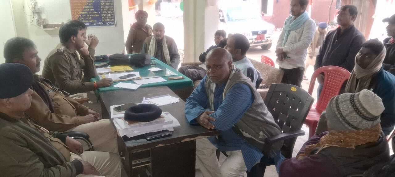 सरस्वती पूजा को लेकर शांति समिति की हुई बैठक