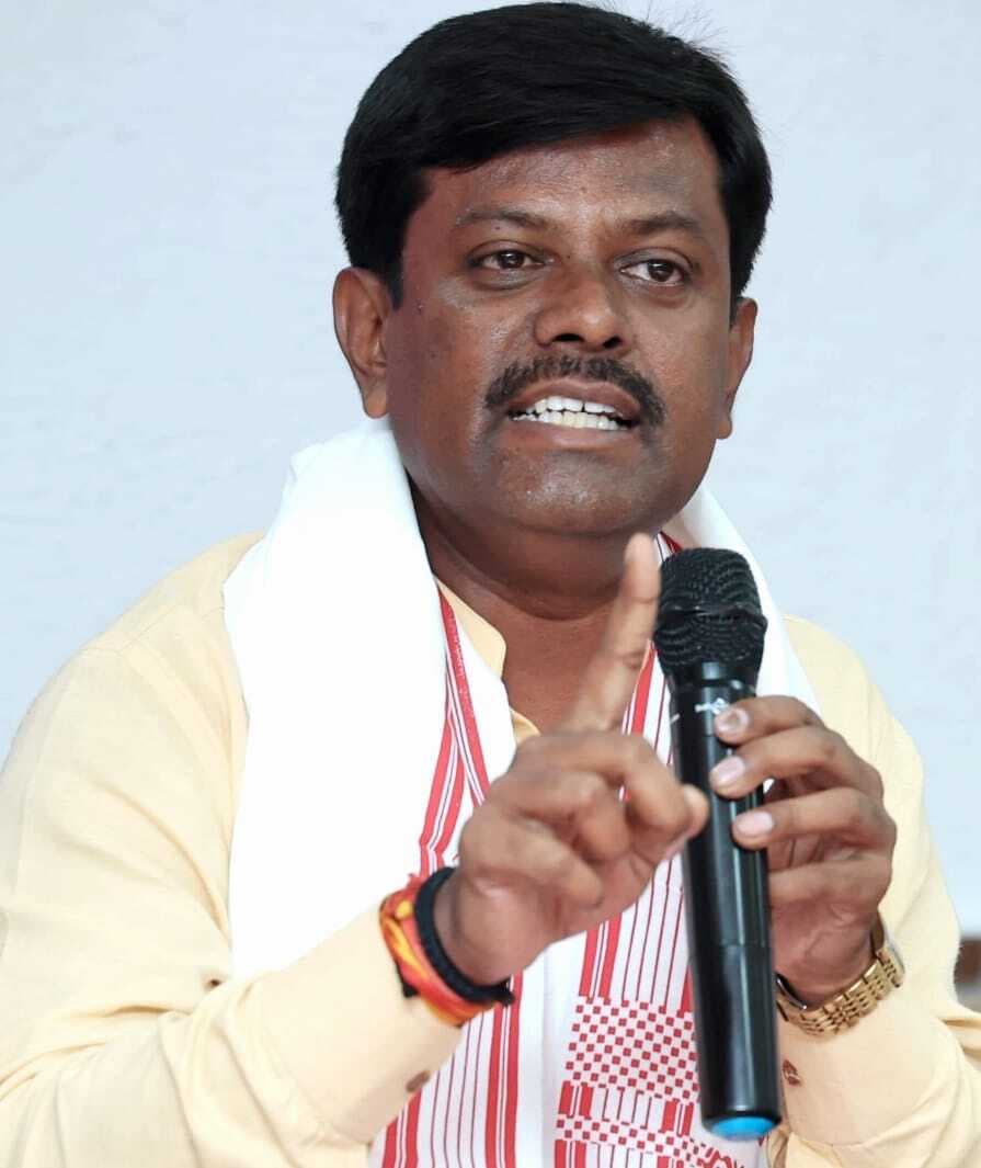 Jamshedpur News : गोलमुरी पथराव में मृत अतुल सोना के परिजनों को मिले न्याय : दिनेश कुमार