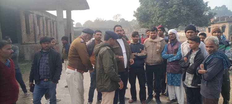 वाहन की ठोकर से युवक की मौत, परिजनों का रो-रोकर बुरा हाल