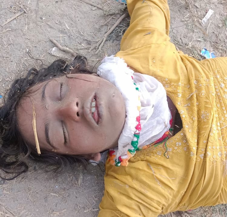 पूर्णिया-मधेपुरा सीमा पर पोखर में मिला अज्ञात किशोरी का शव