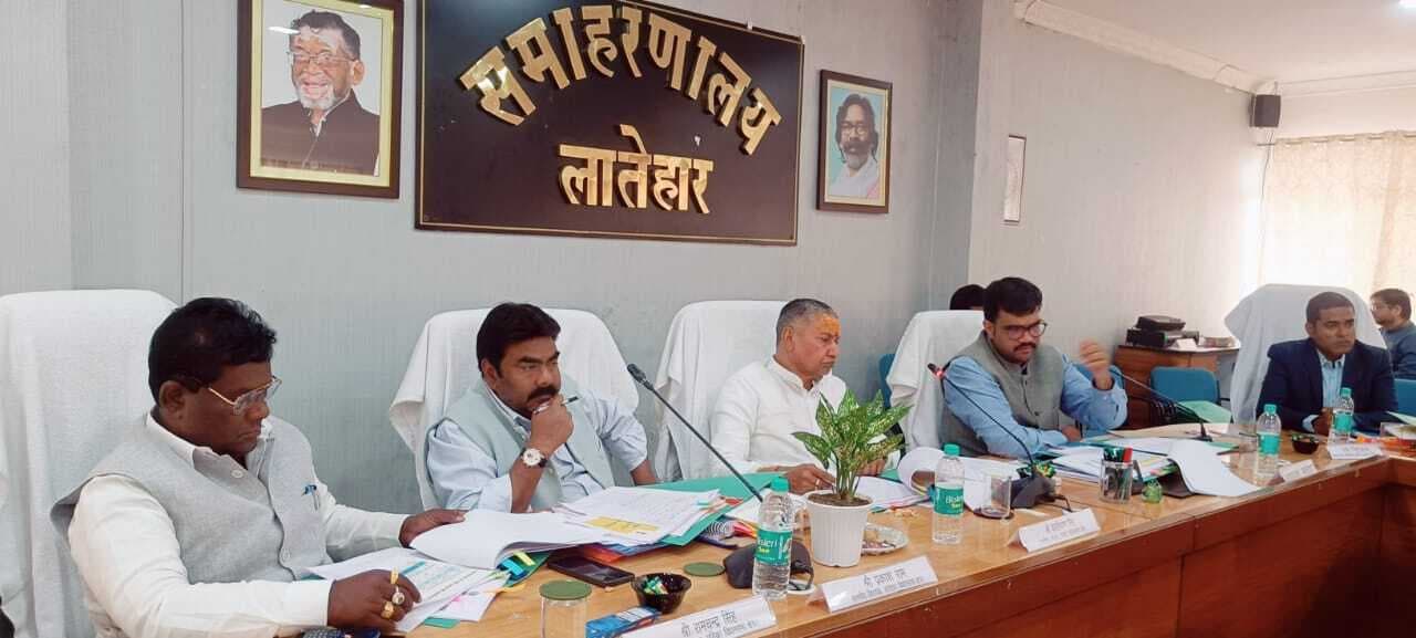 दिशा और डीएमफटी की बैठक में कई मुद्दों पर चर्चा