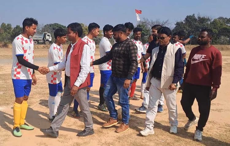 सांस्कृतिक मूल्यों का संरक्षण व प्रतिभाओं को प्रोत्साहित करें : पाहन