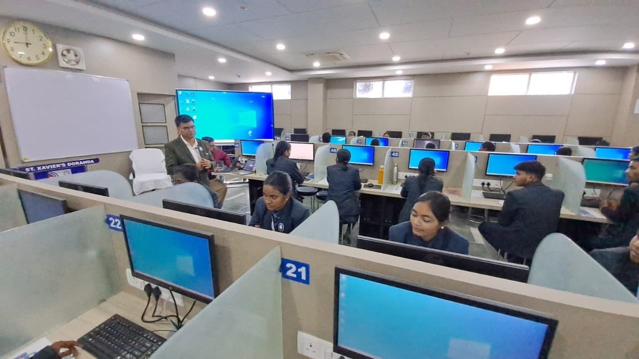 ranchi news : विद्यार्थियों के बीच स्किल कोर्स में एआइ पहली पसंद, बीटेक कोर्स में भी डिमांड