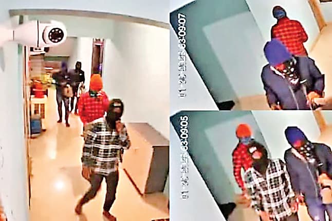 Ranchi News : एक साथ तीन फ्लैट का ताला तोड़ लाखों की चोरी