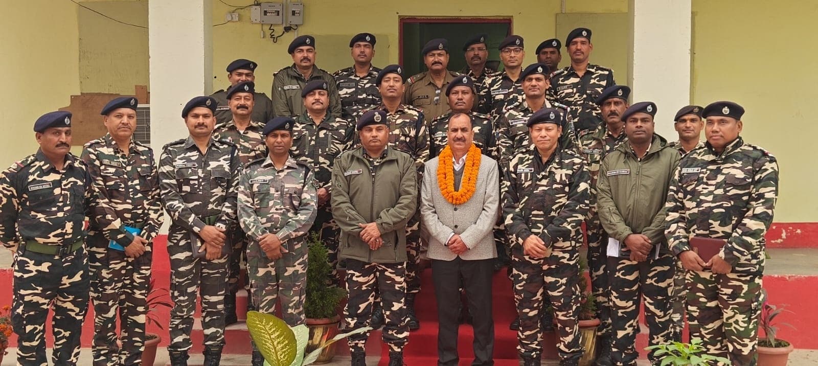 19वीं वाहिनी, एसएसबी, ठाकुरगंज में मासिक सैनिक सम्मेलन व सेवानिवृत्ति समारोह का आयोजन