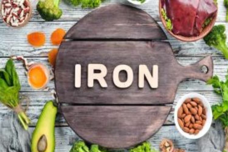 Health Tips: आपका शरीर भी दे रहा है ये संकेत, हो सकती है आयरन की कमी