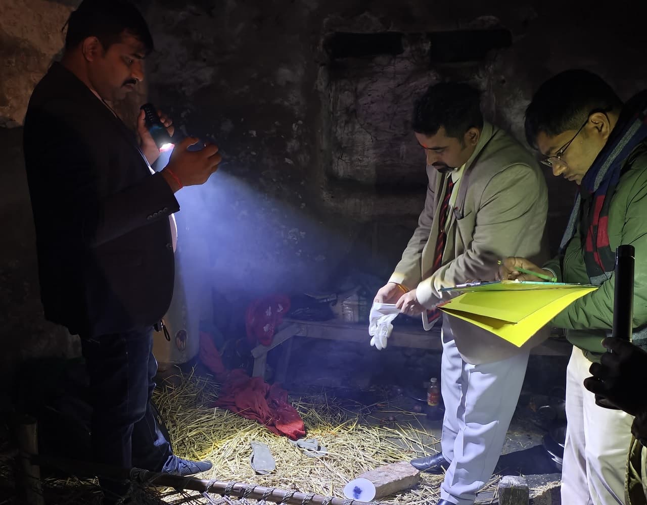 बिहार के पूर्णिया में पत्नी के सामने पति को मौत के घाट उतारा, दो पक्षों के झड़प में दूसरे की हालत गंभीर