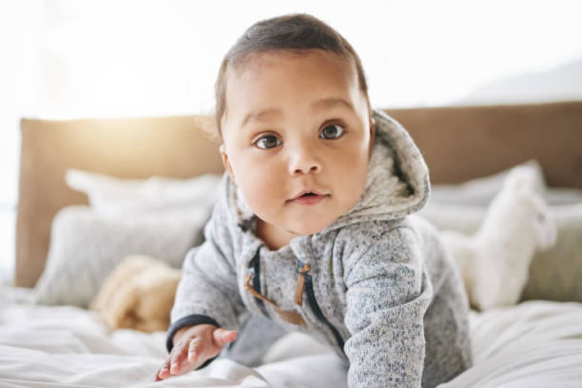 Baby Names: अपने बेटे के लिए यहां से चुनें ऋग्वेद से प्रेरित नाम, साथ ही जानें इनके अर्थ